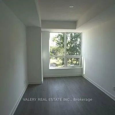 681, Yonge, Painswick South, Barrie