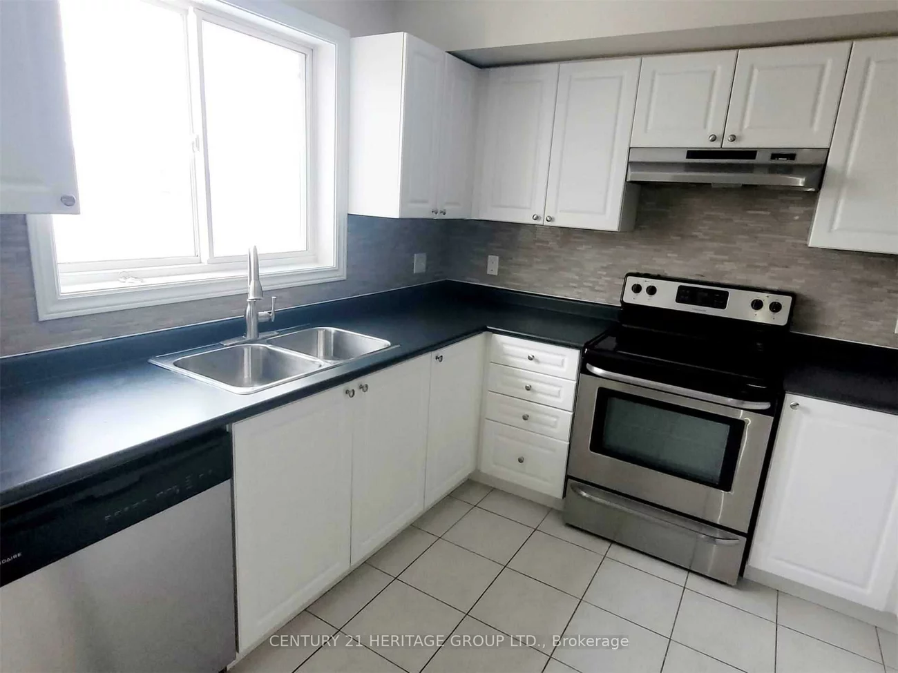 53, Ferndale, Ardagh, Barrie