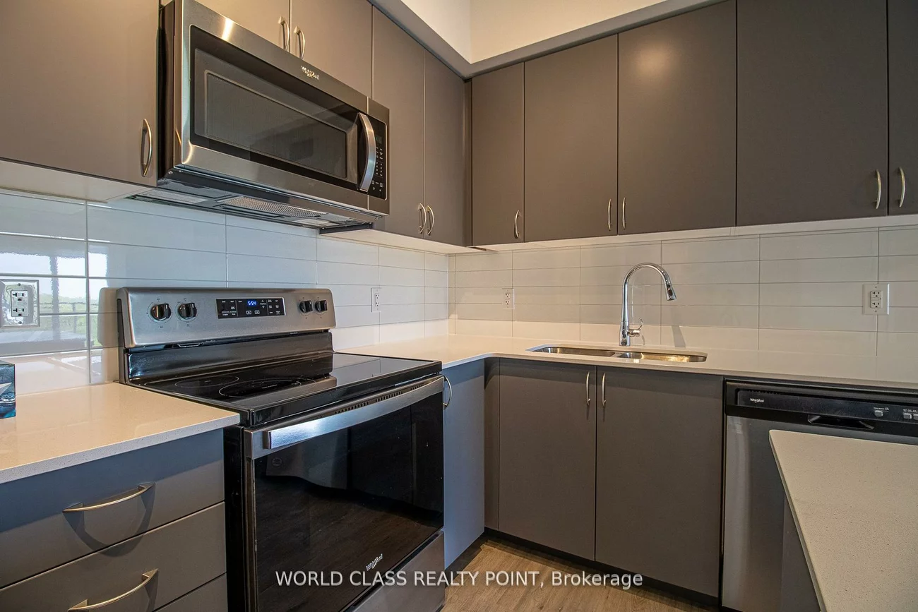 56, Lakeside, Little Lake, Barrie