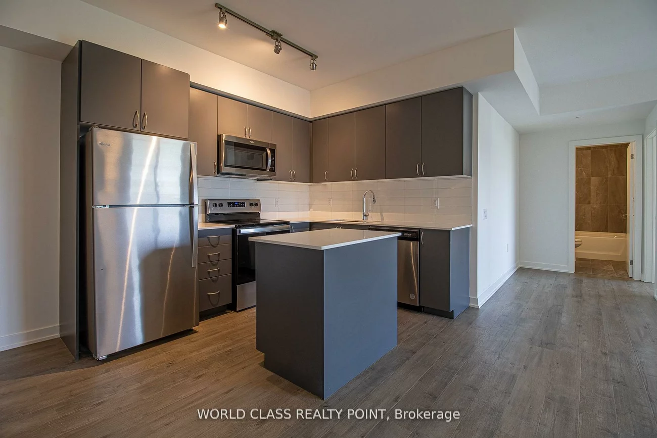 56, Lakeside, Little Lake, Barrie