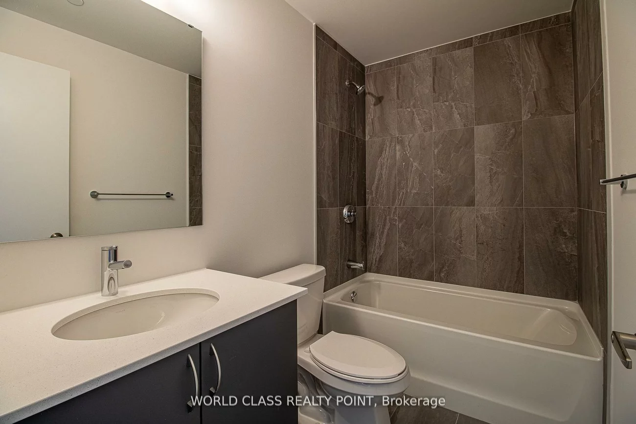 56, Lakeside, Little Lake, Barrie