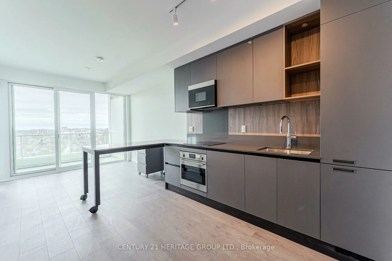 39, Mary, City Centre, Barrie