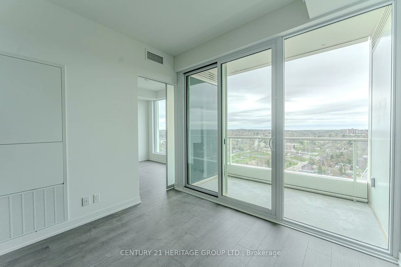 39, Mary, City Centre, Barrie