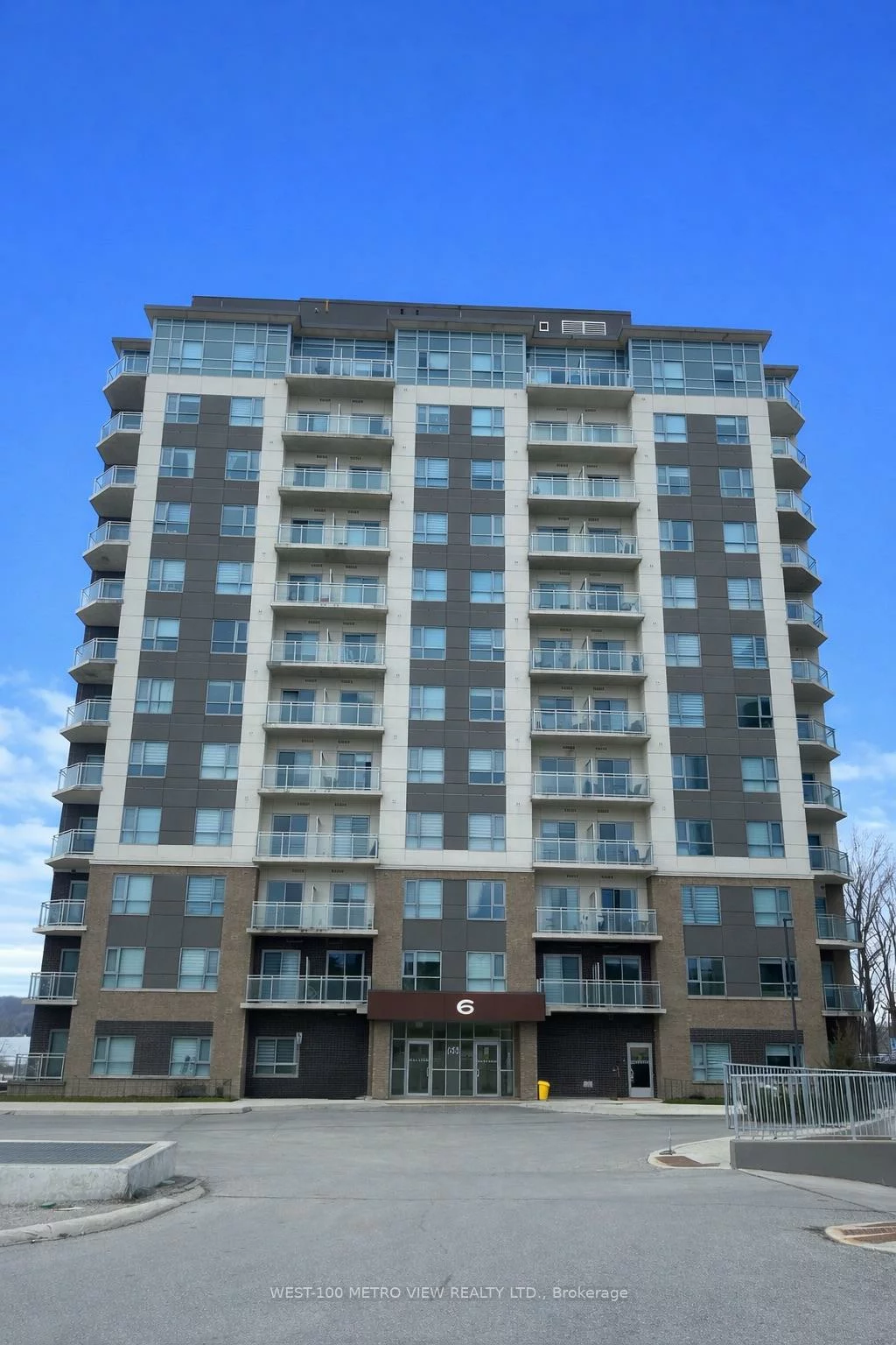 56, Lakeside, Little Lake, Barrie
