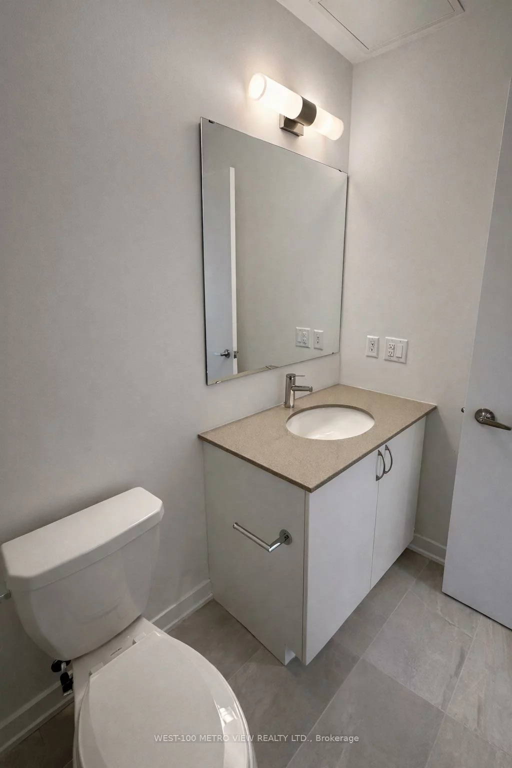 56, Lakeside, Little Lake, Barrie