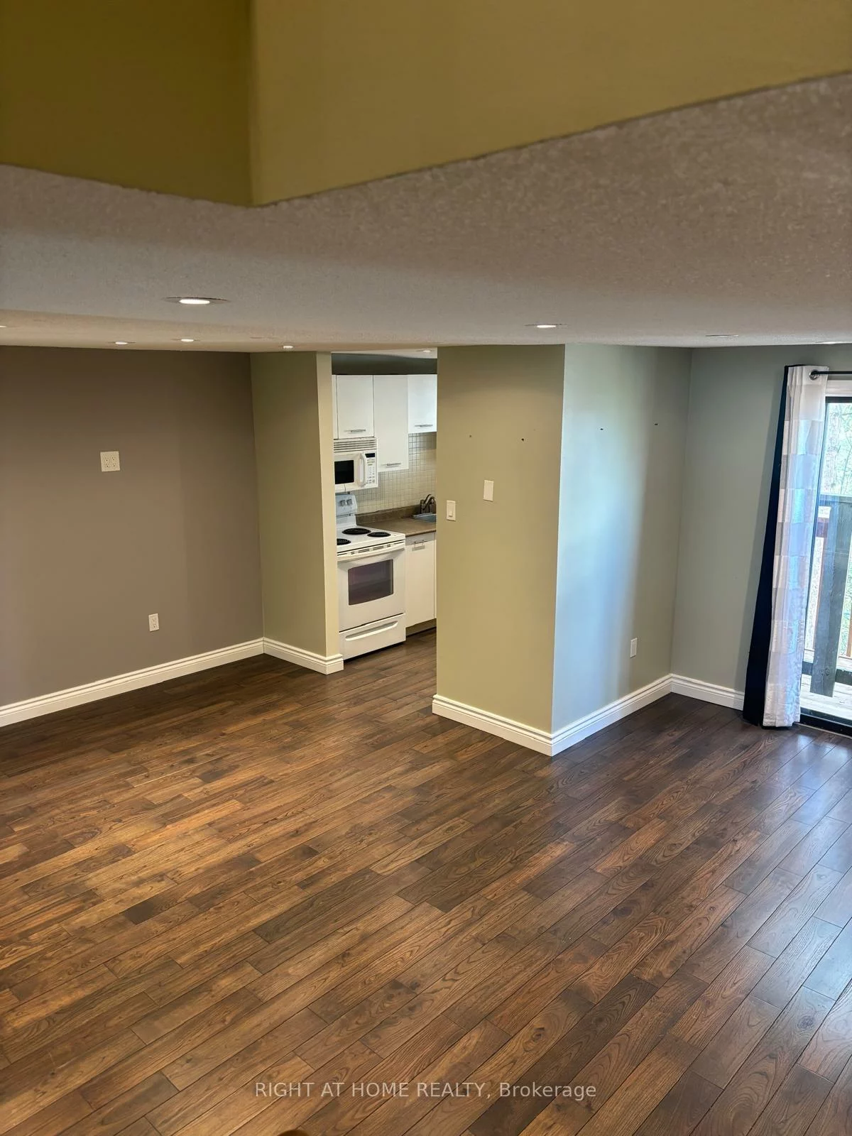 9, Quail, Ardagh, Barrie