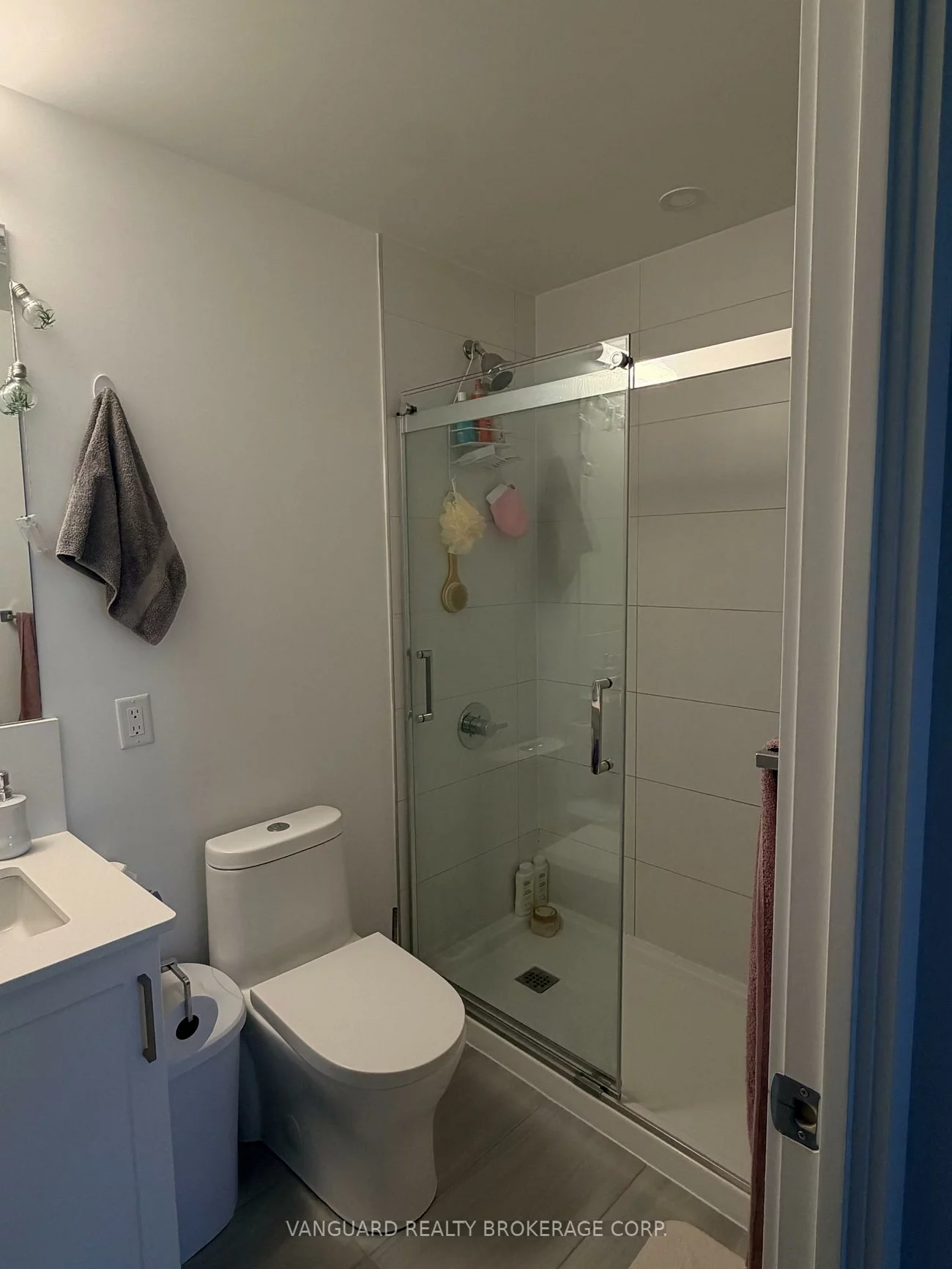 681, Yonge, Painswick South, Barrie
