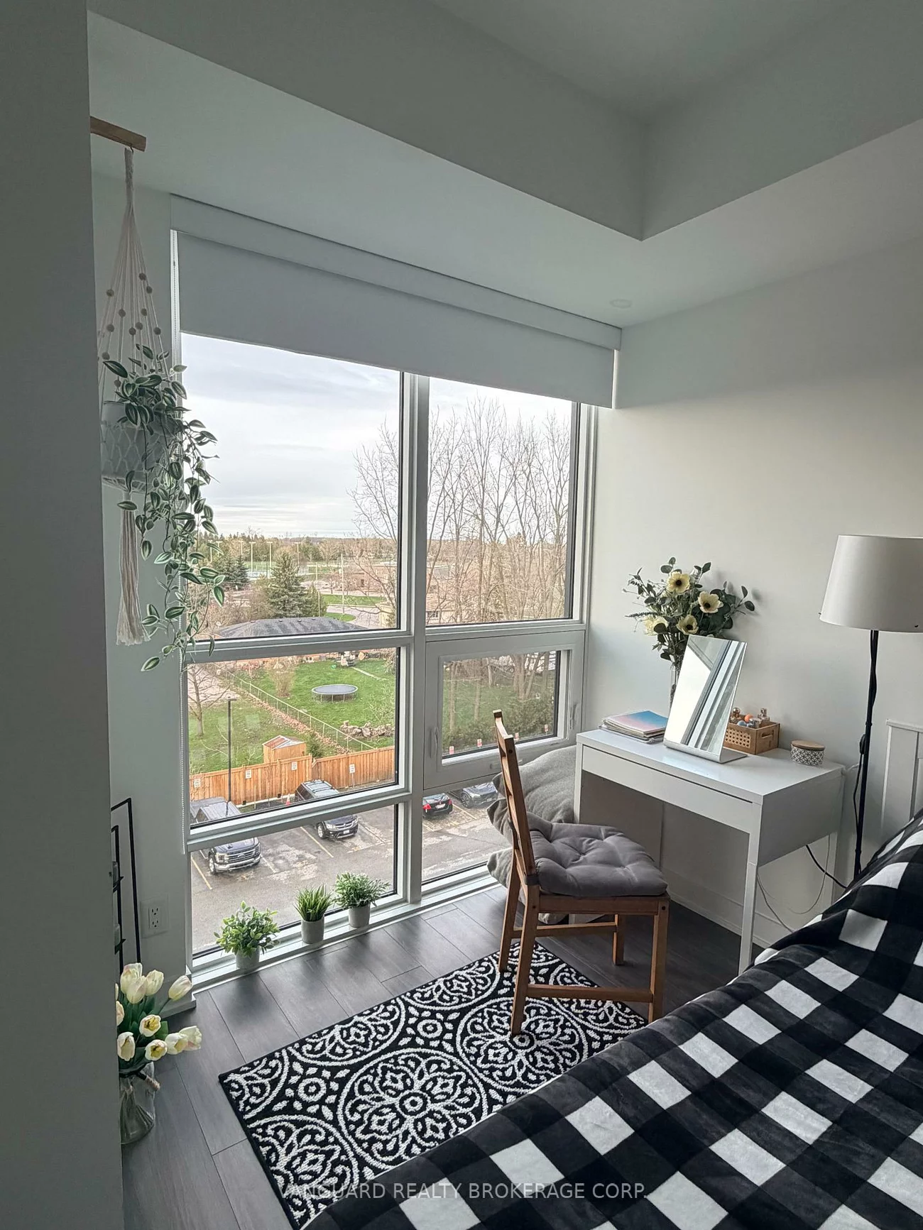 681, Yonge, Painswick South, Barrie