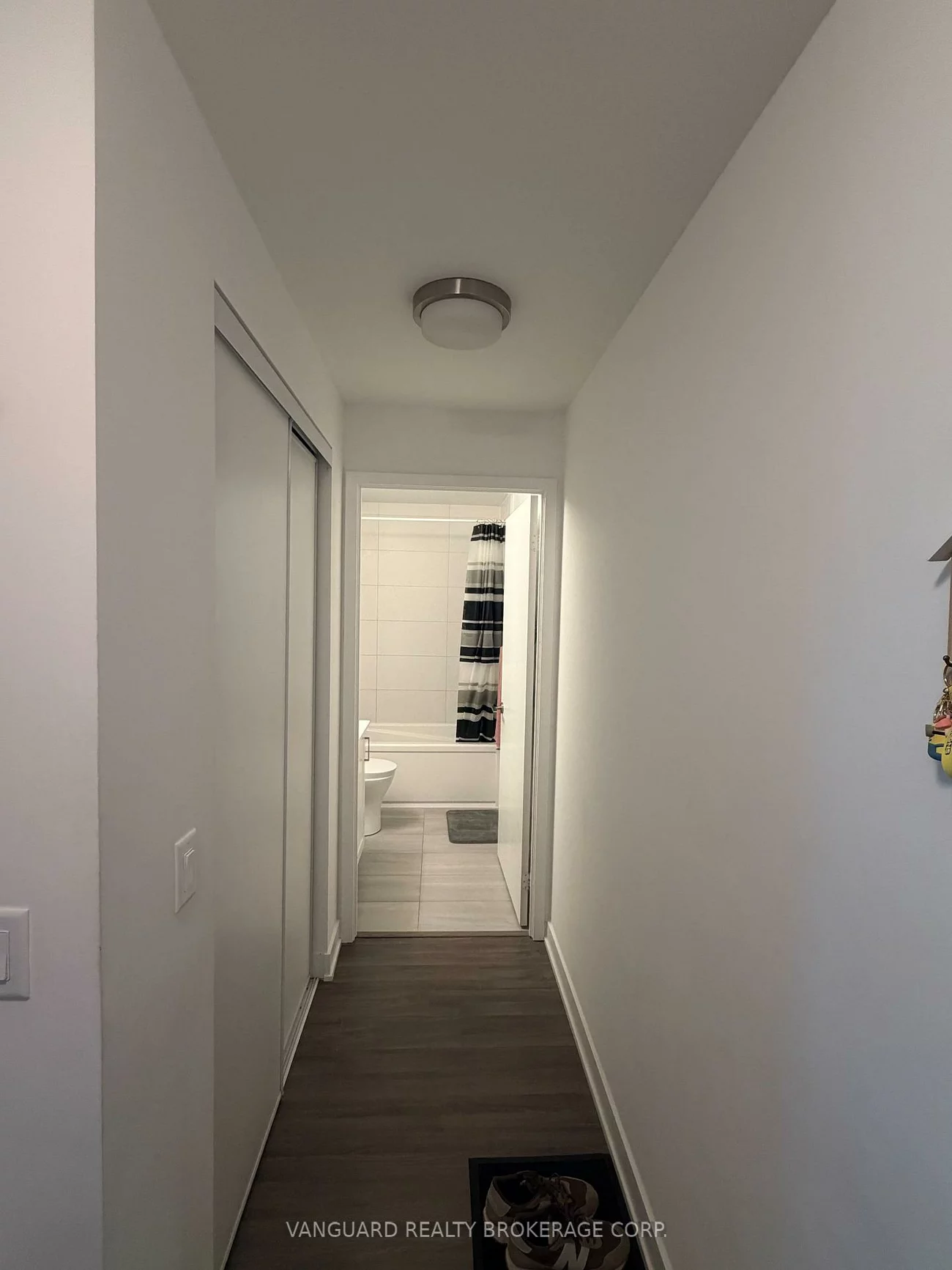681, Yonge, Painswick South, Barrie