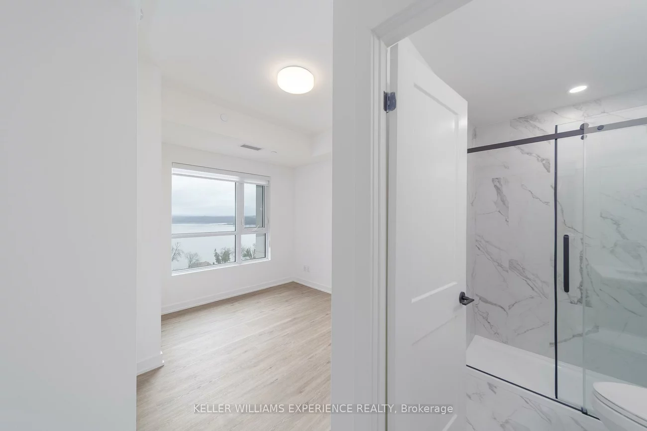 56, Lakeside, Little Lake, Barrie