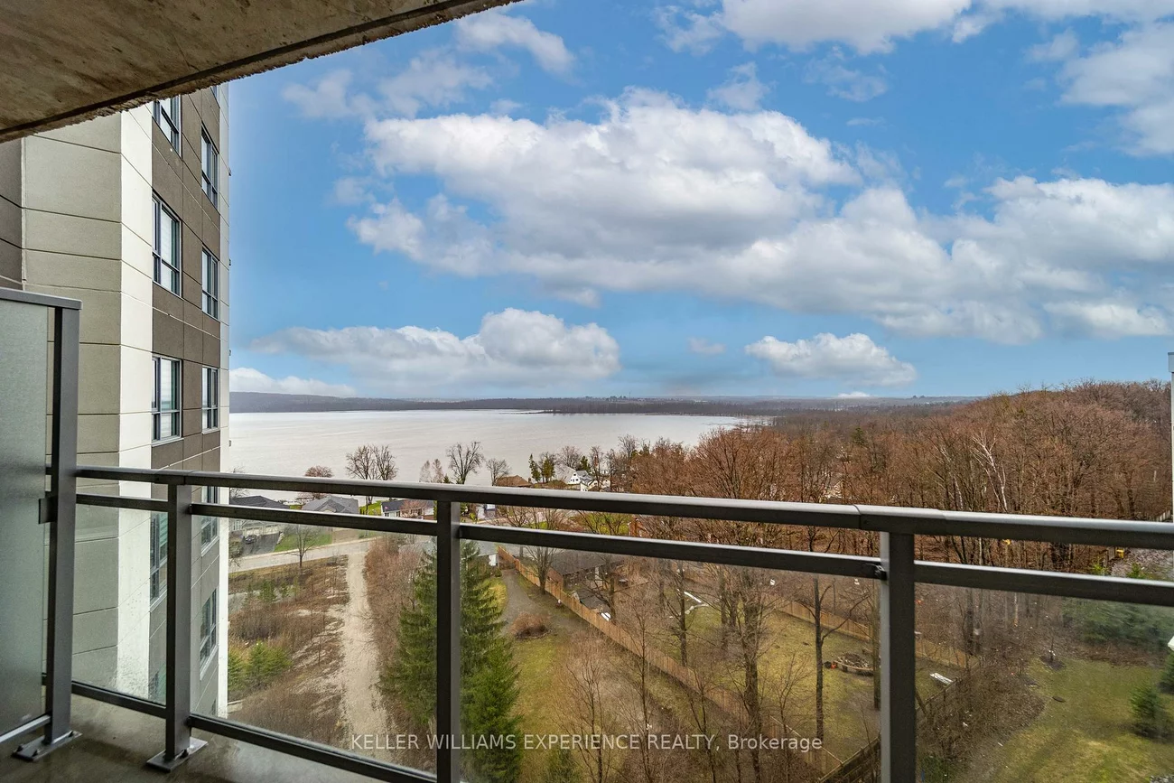 56, Lakeside, Little Lake, Barrie