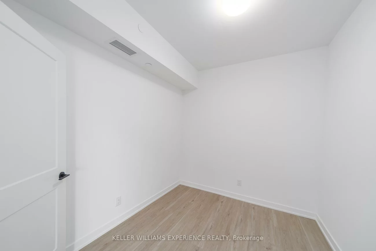 56, Lakeside, Little Lake, Barrie