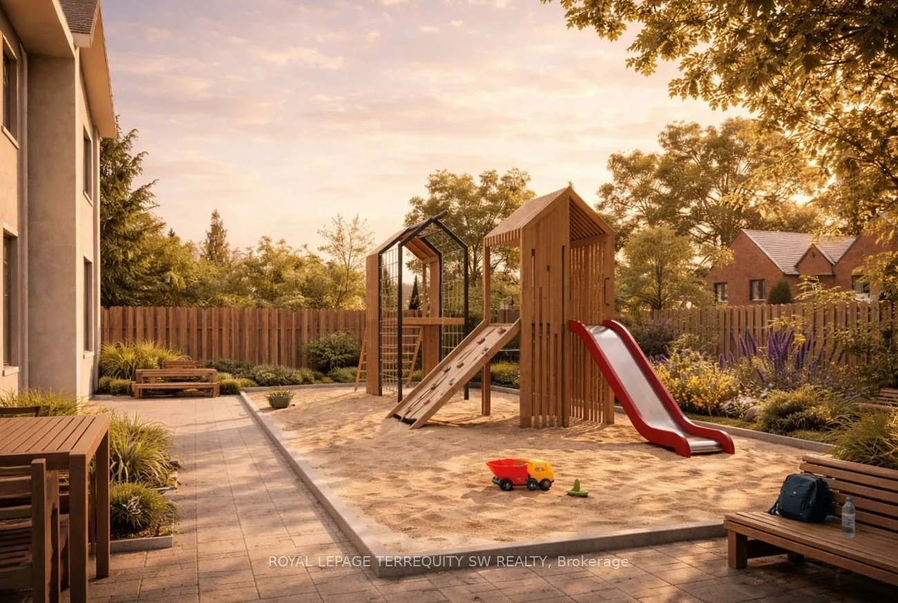 145, Clapperton, Wellington, Barrie