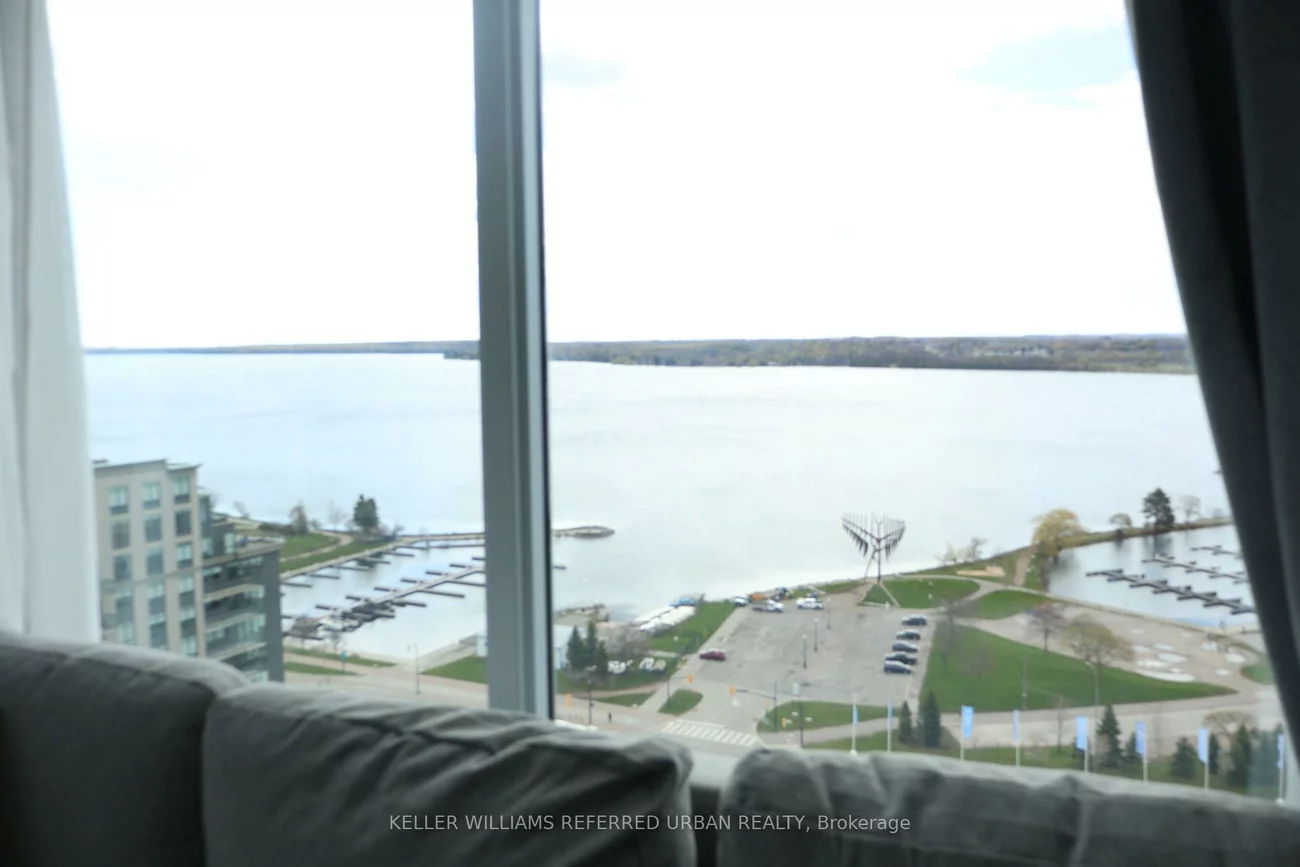 39, Mary, City Centre, Barrie