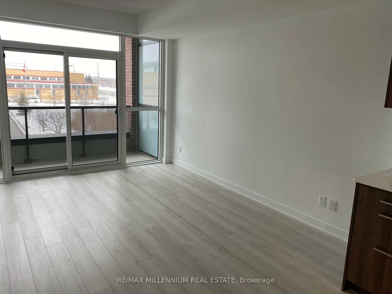681, Yonge, Painswick South, Barrie