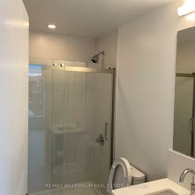 681, Yonge, Painswick South, Barrie