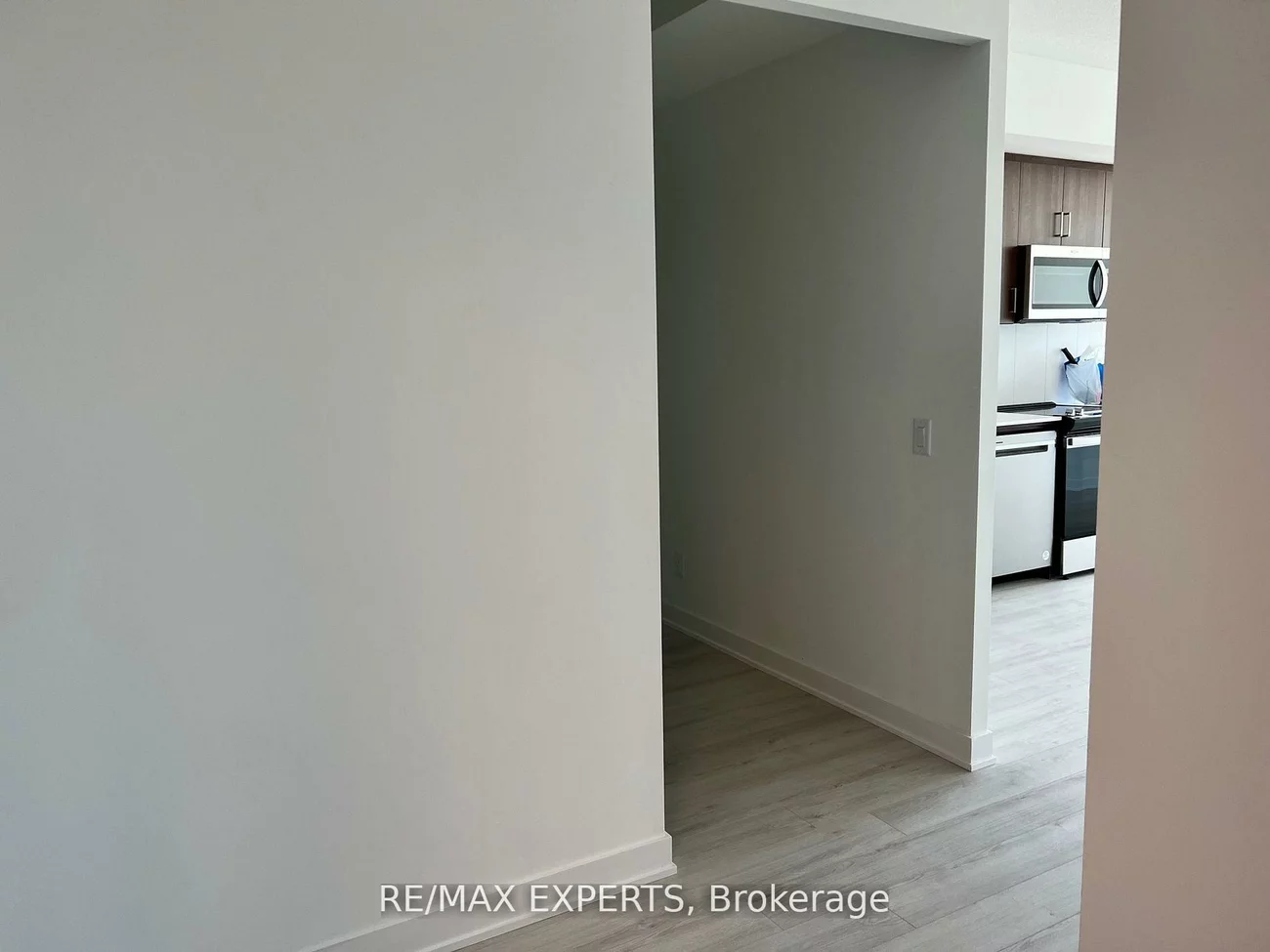 681, Yonge, Painswick South, Barrie