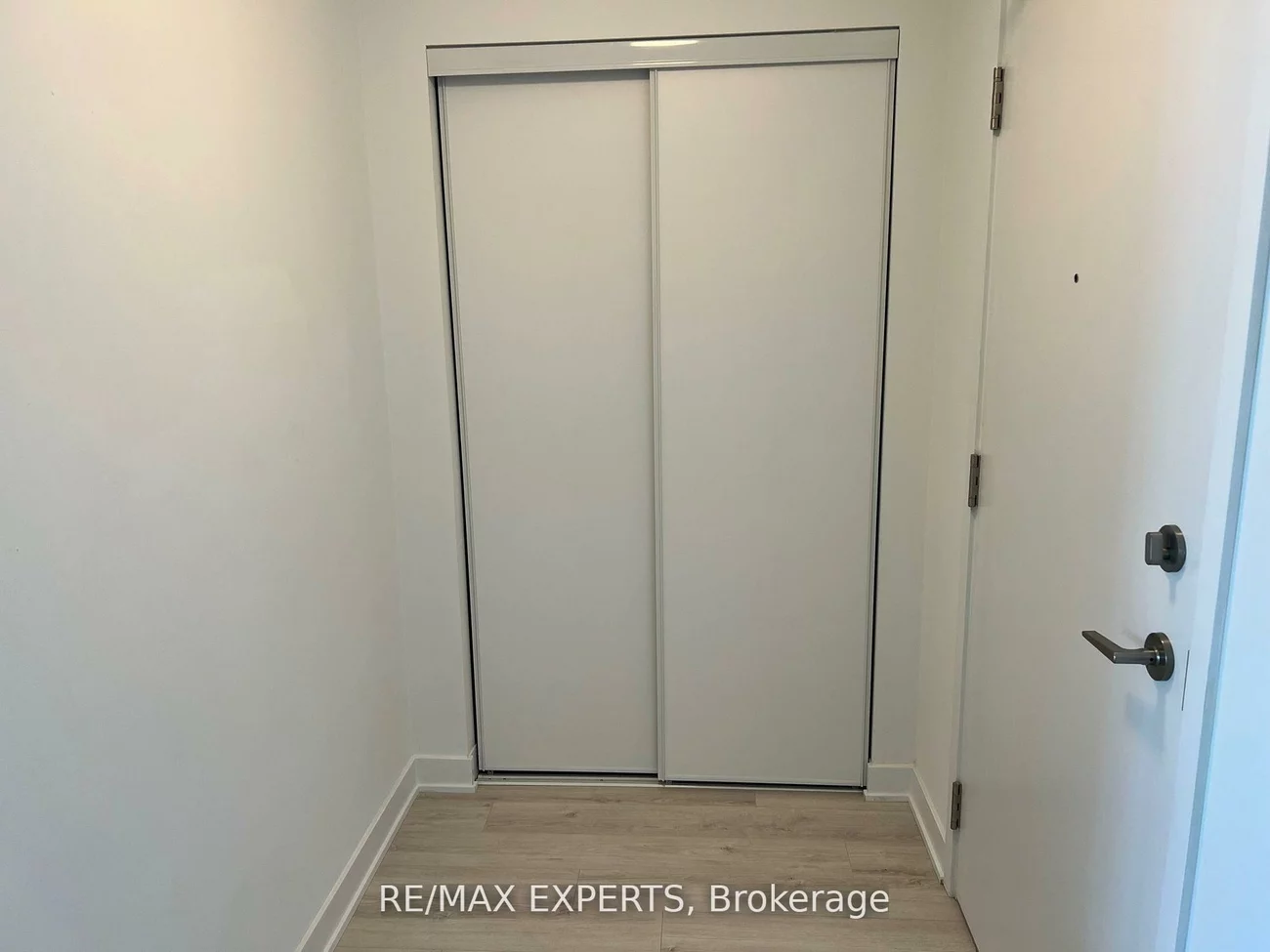 681, Yonge, Painswick South, Barrie