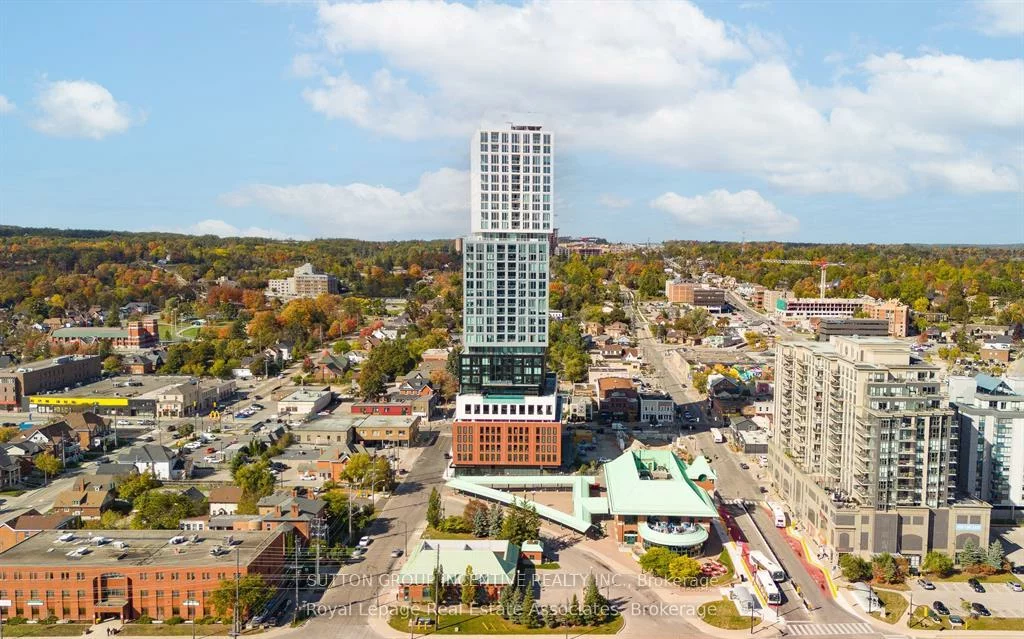 39, Mary, City Centre, Barrie