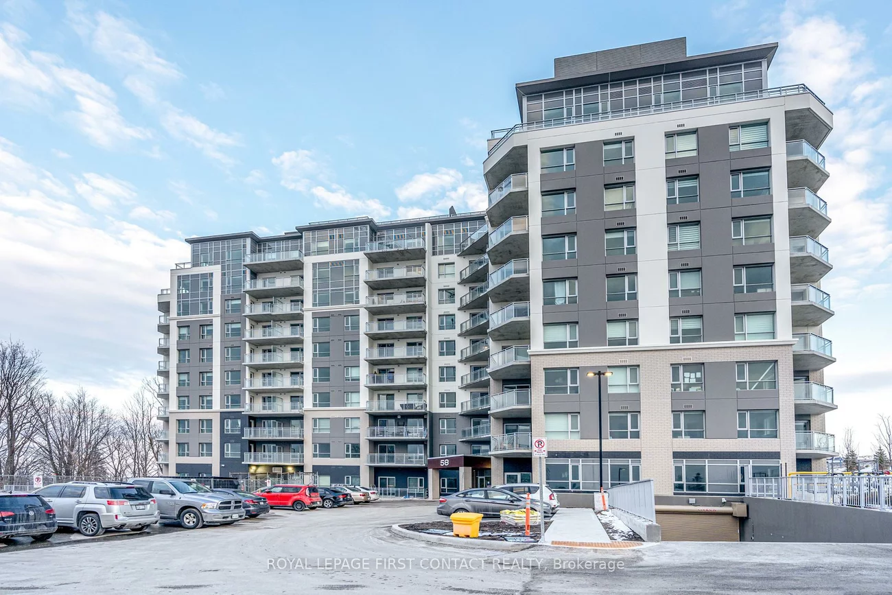 58, LAKESIDE, Little Lake, Barrie