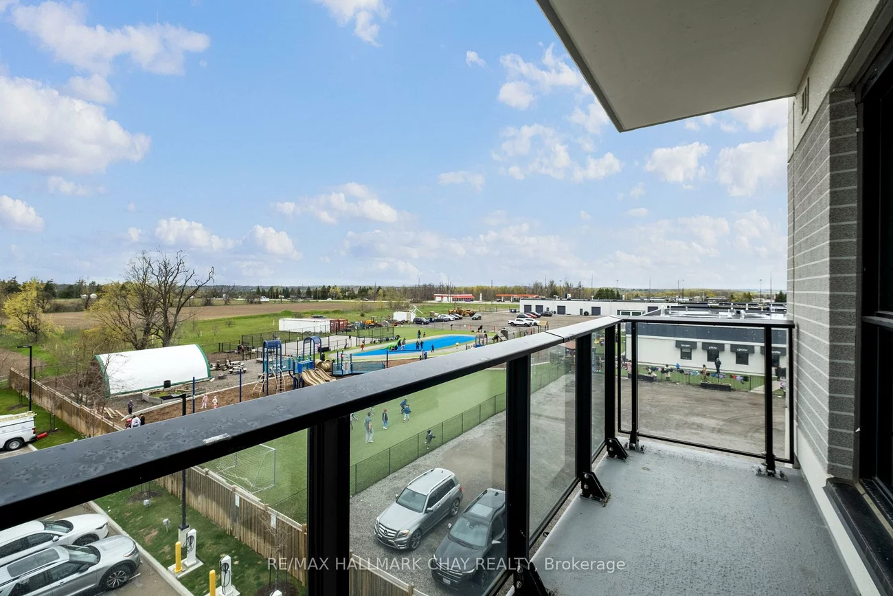 30, Hanmer, West Bayfield, Barrie
