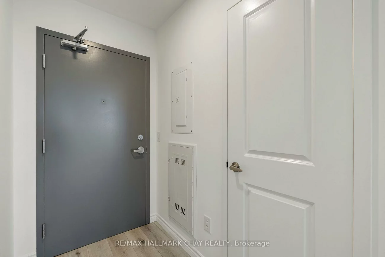 30, Hanmer, West Bayfield, Barrie