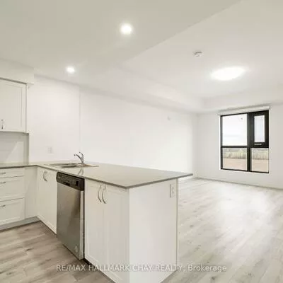 30, Hanmer, West Bayfield, Barrie