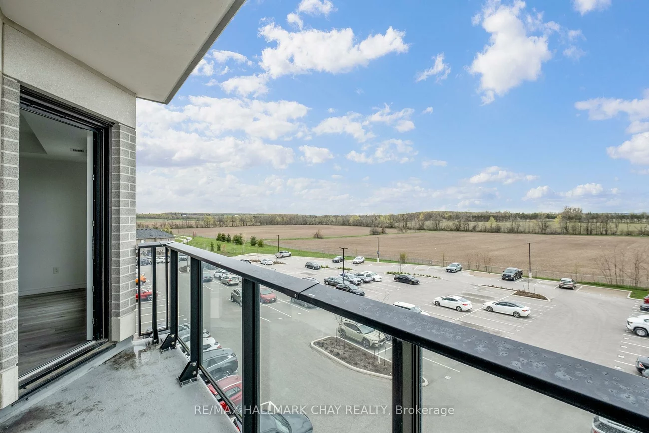30, Hanmer, West Bayfield, Barrie