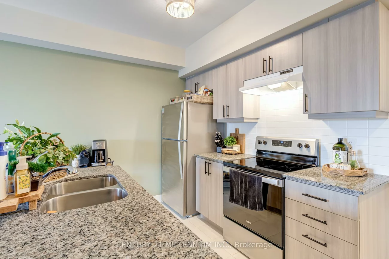 4, Spice, Innis-Shore, Barrie
