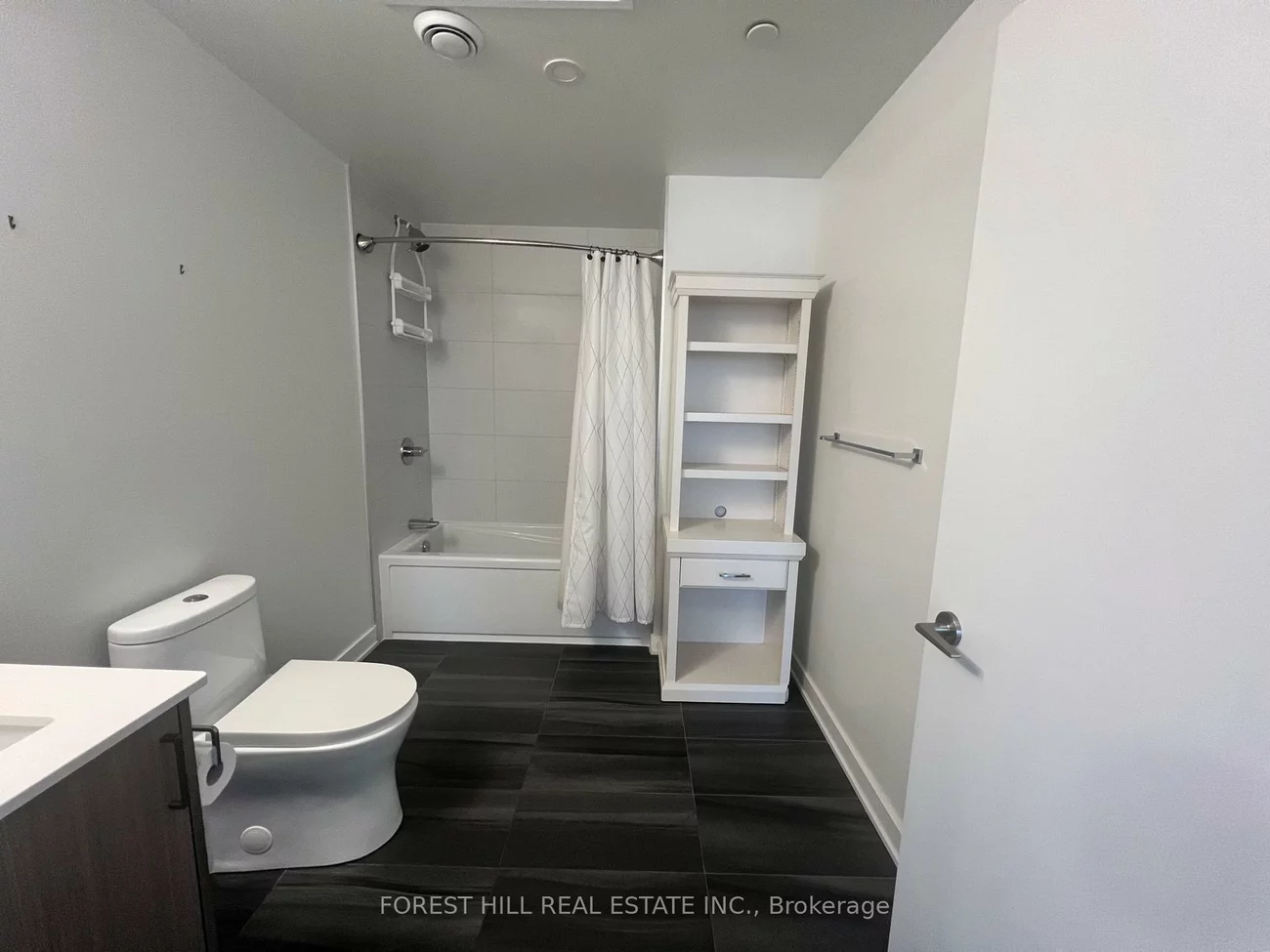 681, Yonge, Painswick South, Barrie