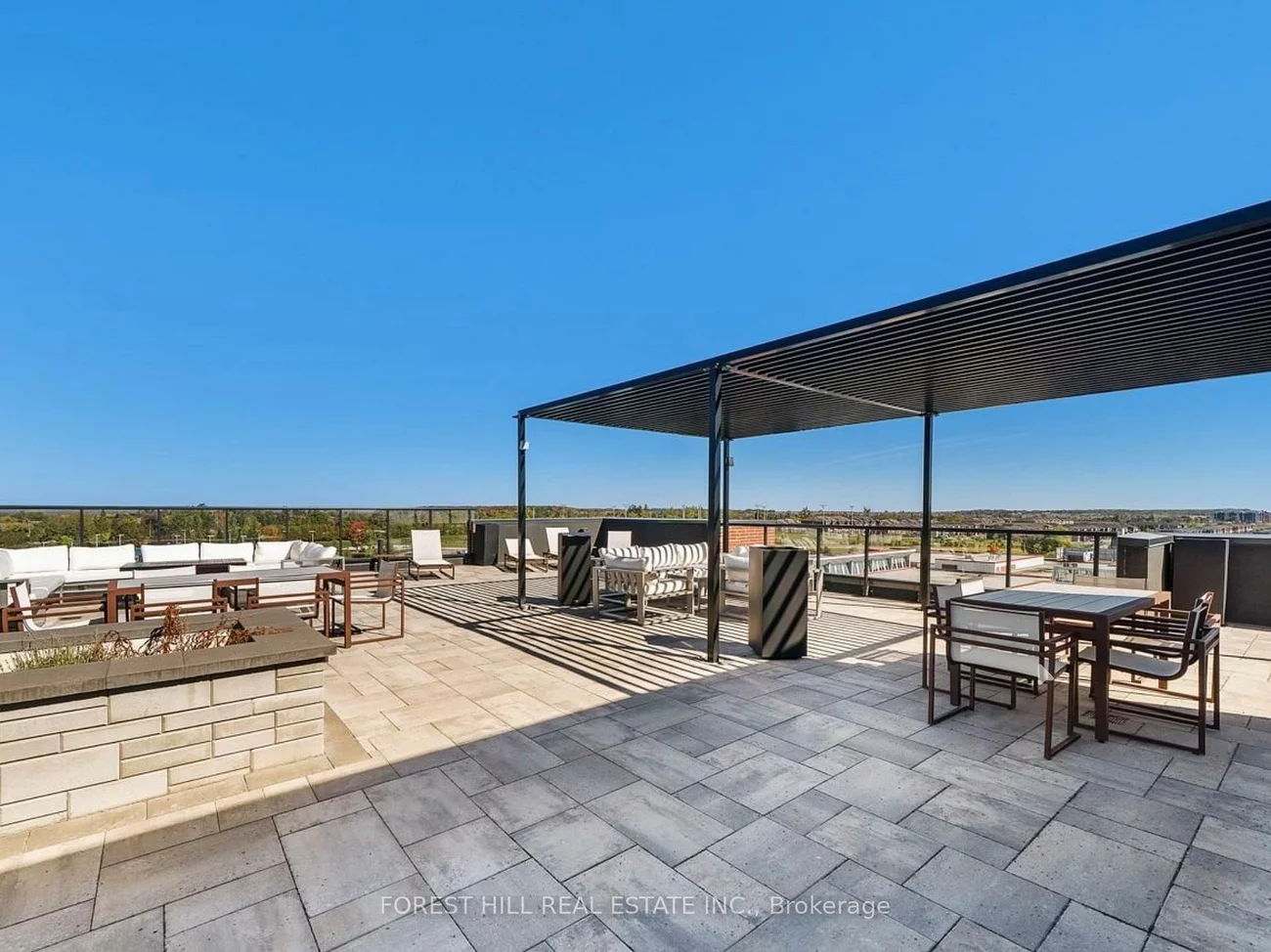 681, Yonge, Painswick South, Barrie