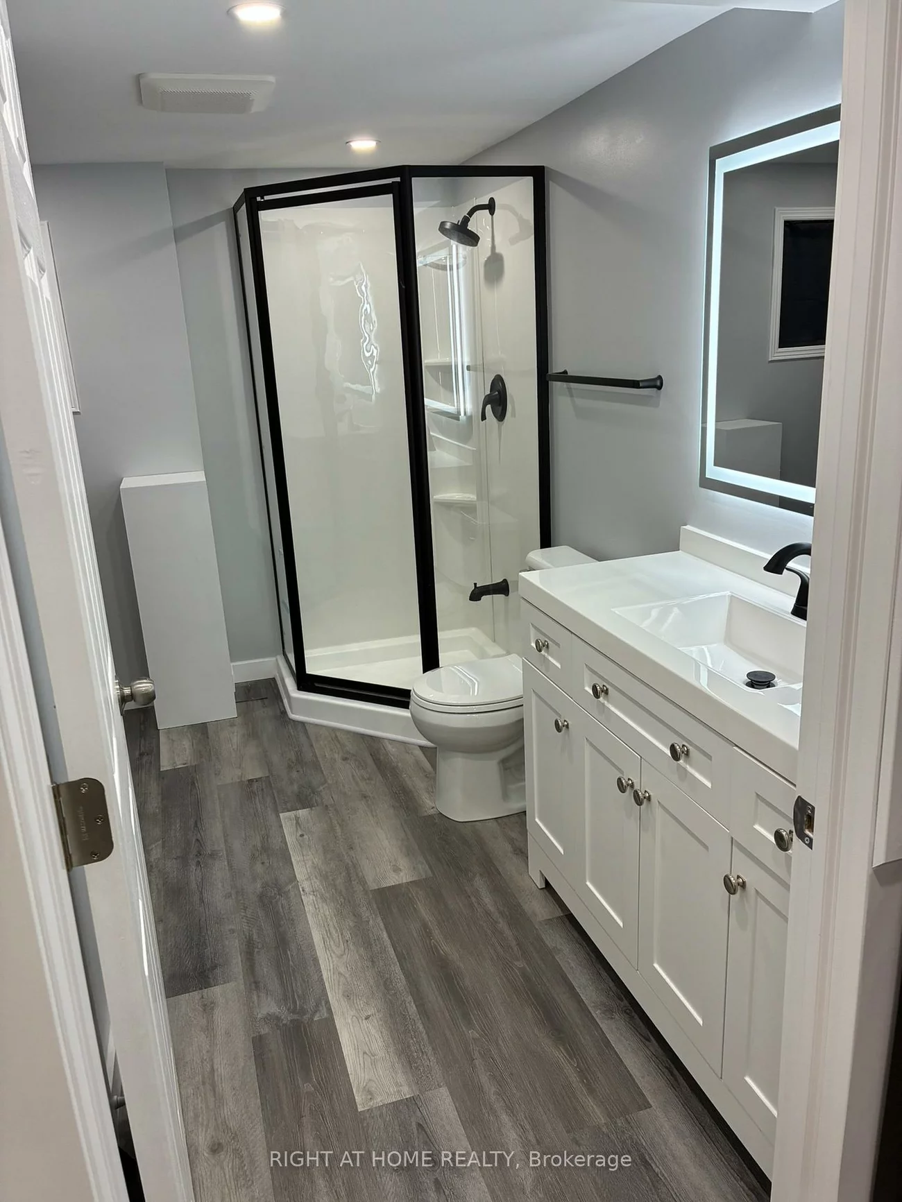 9, Quail, Ardagh, Barrie