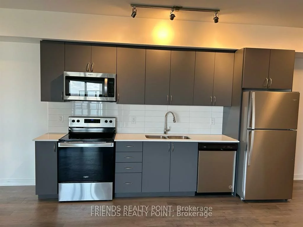 56, Lakeside, Little Lake, Barrie