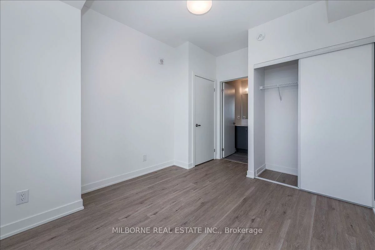 56, Lakeside Terr, Little Lake, Barrie
