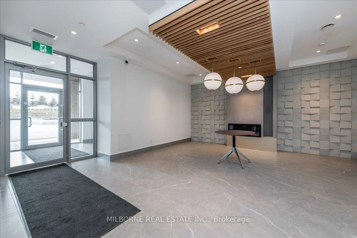 56, Lakeside Terr, Little Lake, Barrie
