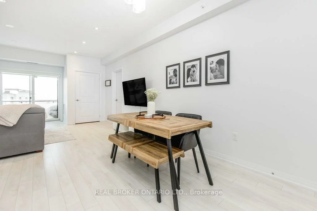 304, ESSA, 400 West, Barrie