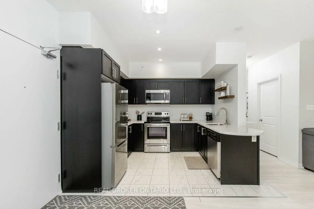 304, ESSA, 400 West, Barrie