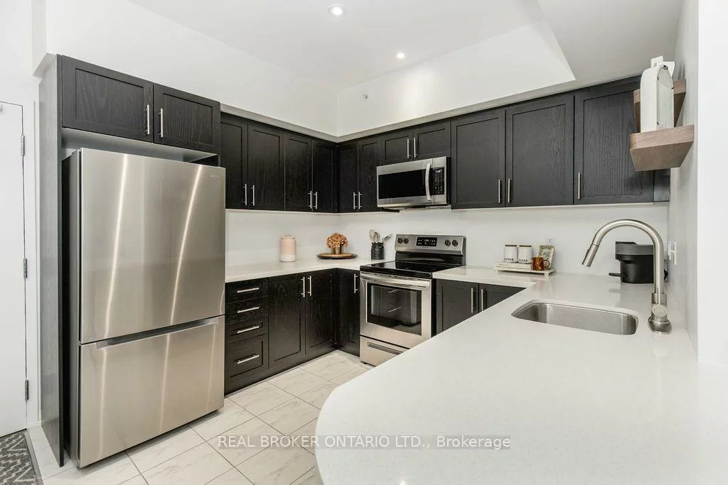 304, ESSA, 400 West, Barrie