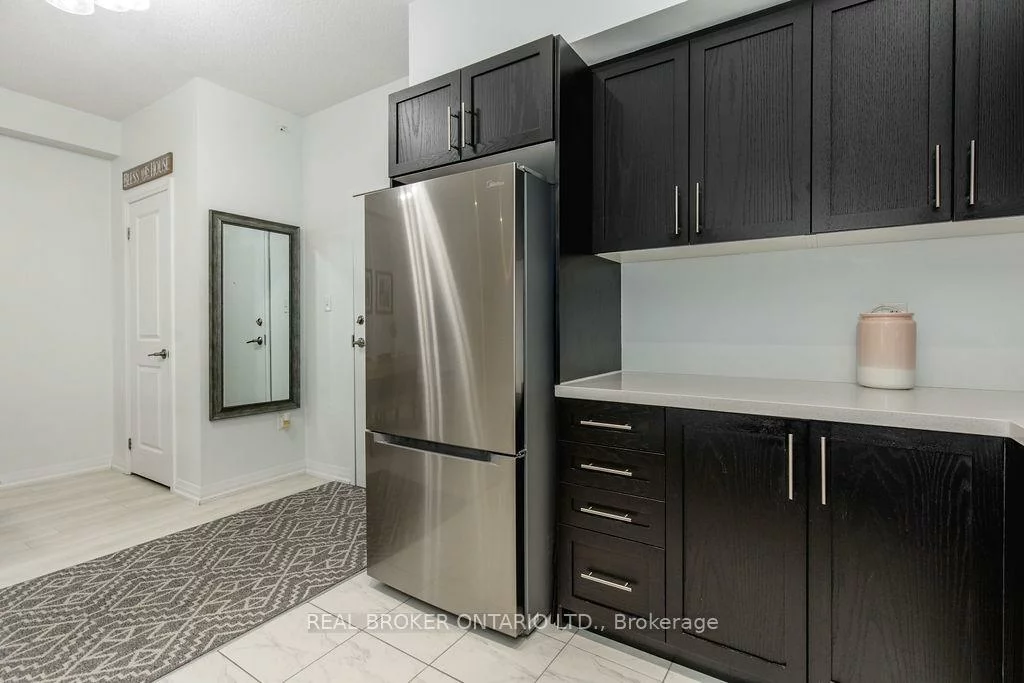 304, ESSA, 400 West, Barrie