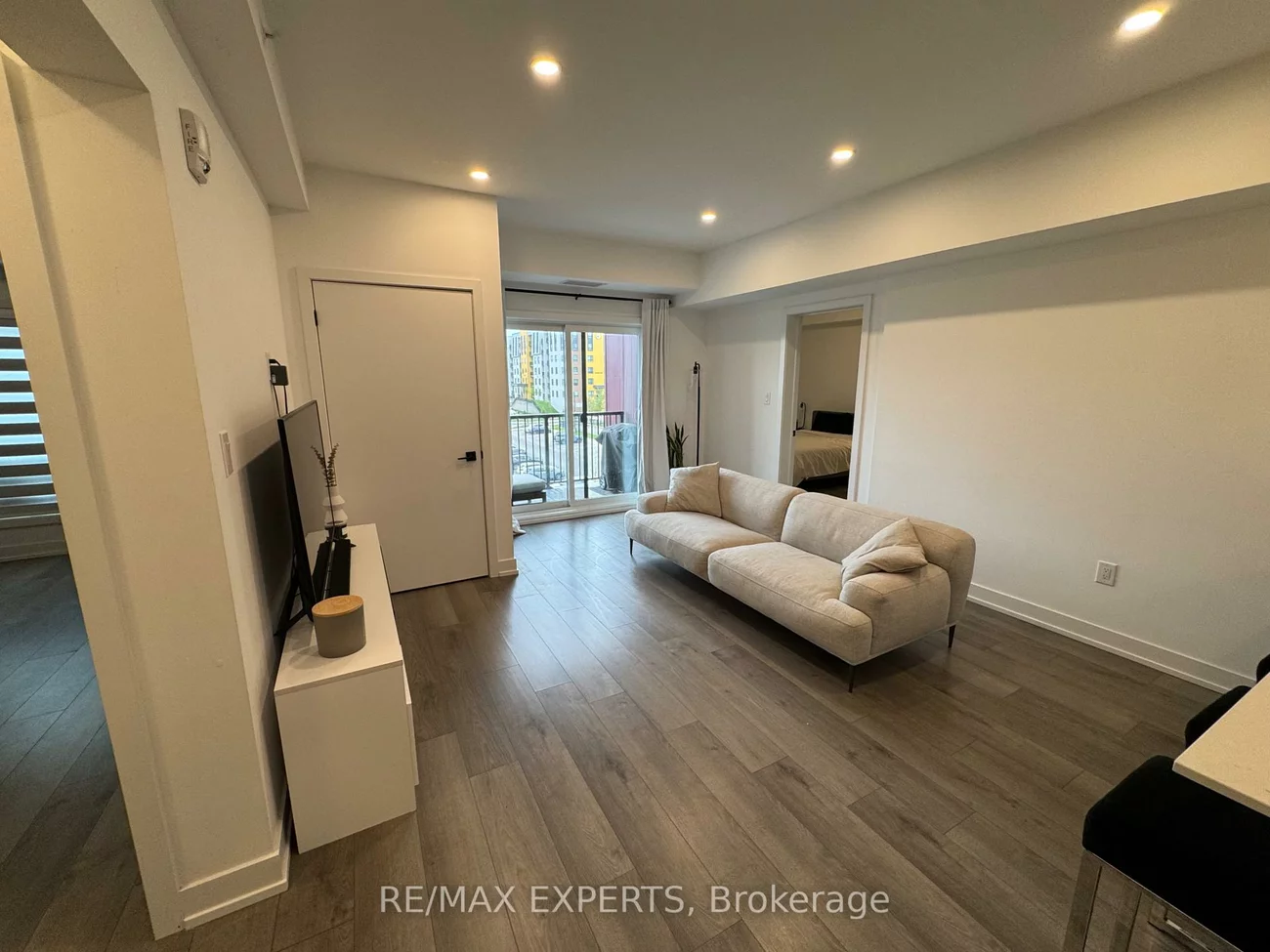 4, Spice, Rural Barrie Southeast, Barrie
