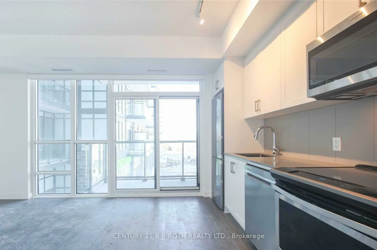 681, Yonge, Painswick South, Barrie