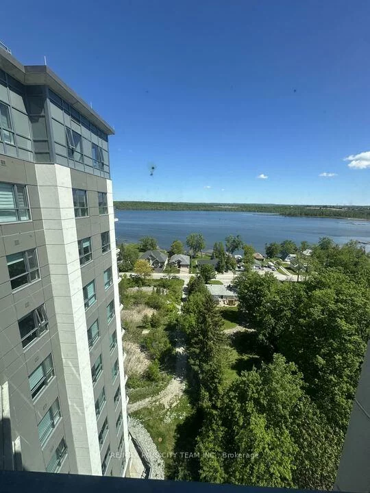56, Lakeside, Little Lake, Barrie
