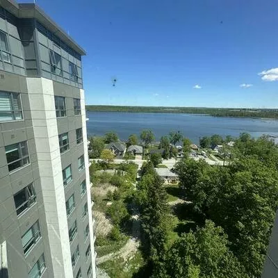 56, Lakeside, Little Lake, Barrie