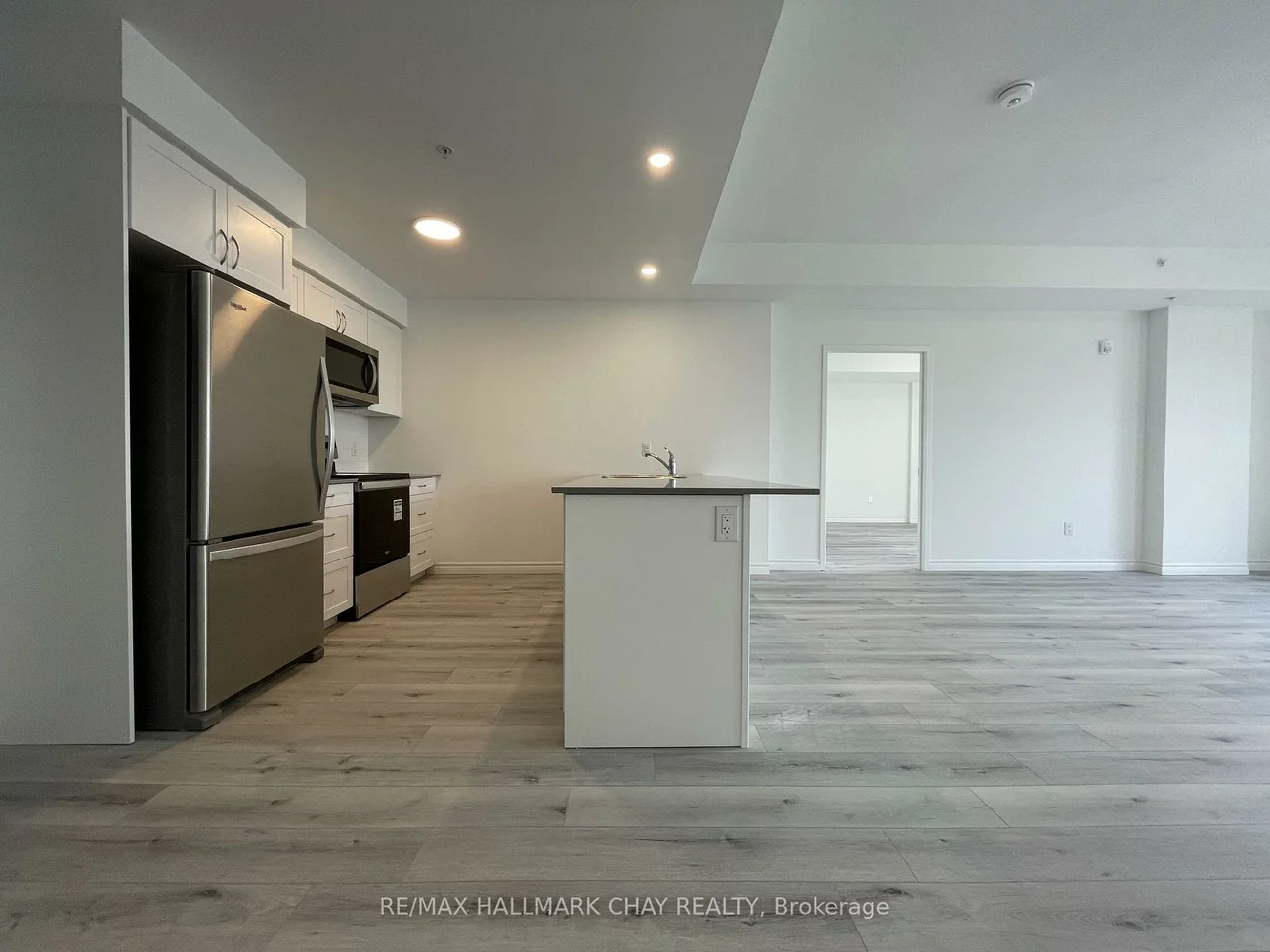 30, Hanmer, West Bayfield, Barrie