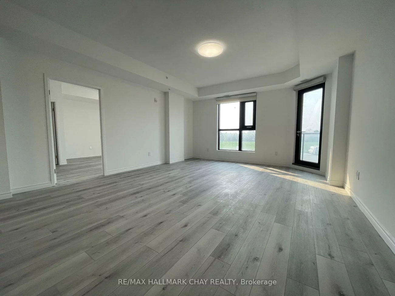 30, Hanmer, West Bayfield, Barrie