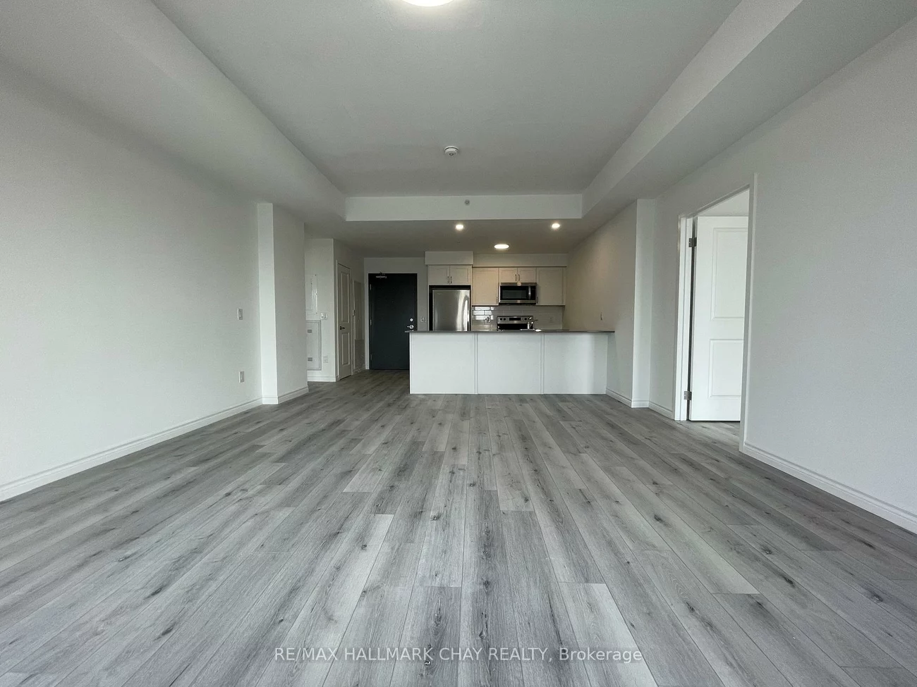 30, Hanmer, West Bayfield, Barrie
