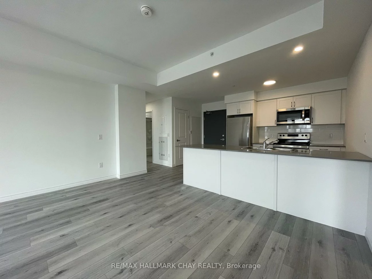 30, Hanmer, West Bayfield, Barrie