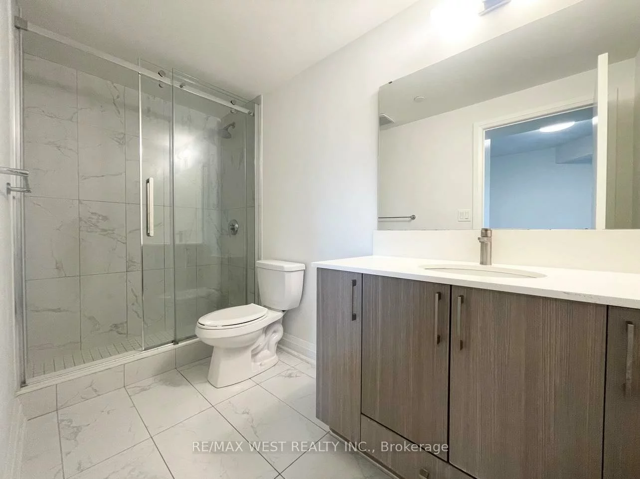 58, Lakeside, Little Lake, Barrie