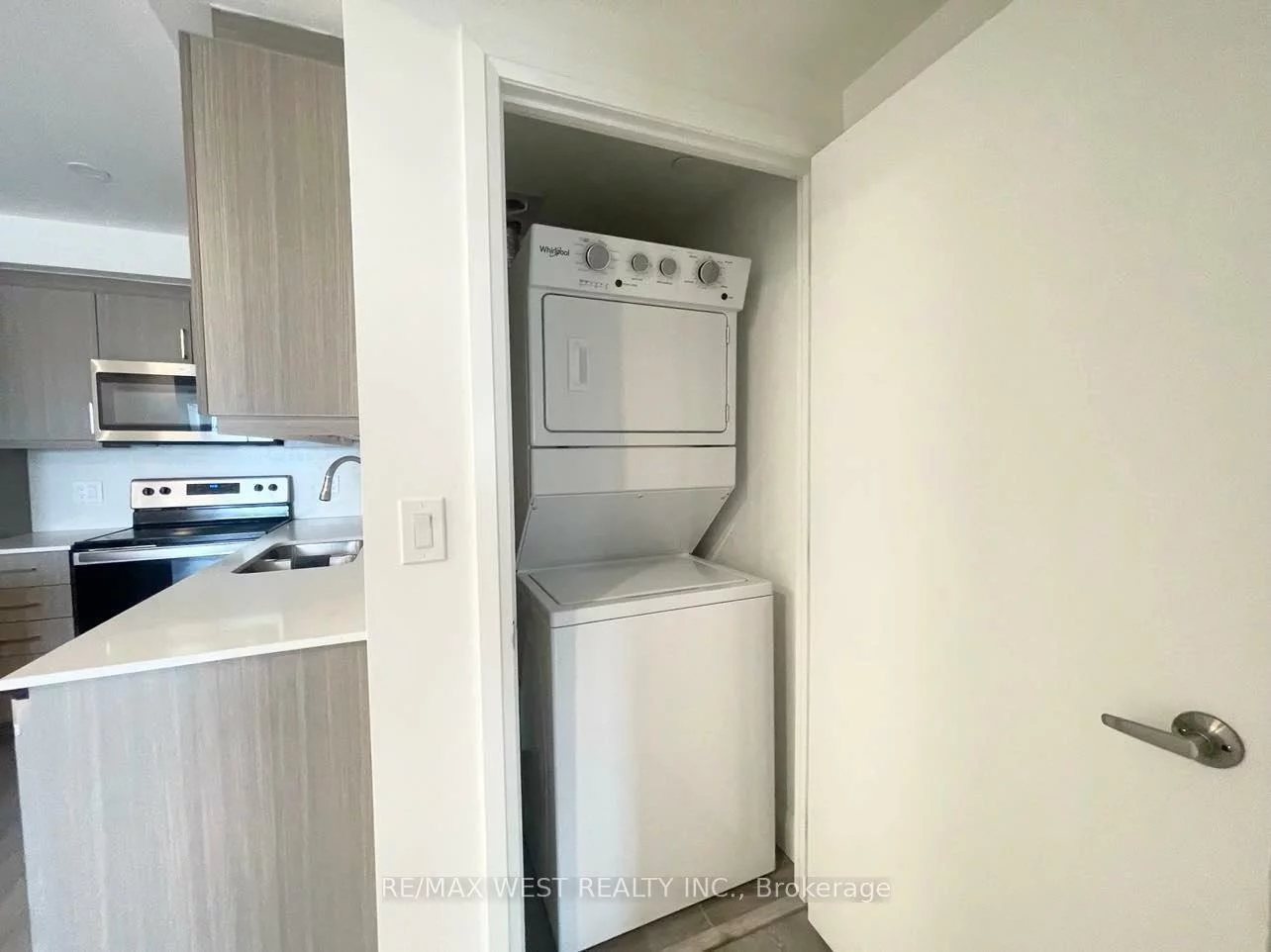 58, Lakeside, Little Lake, Barrie