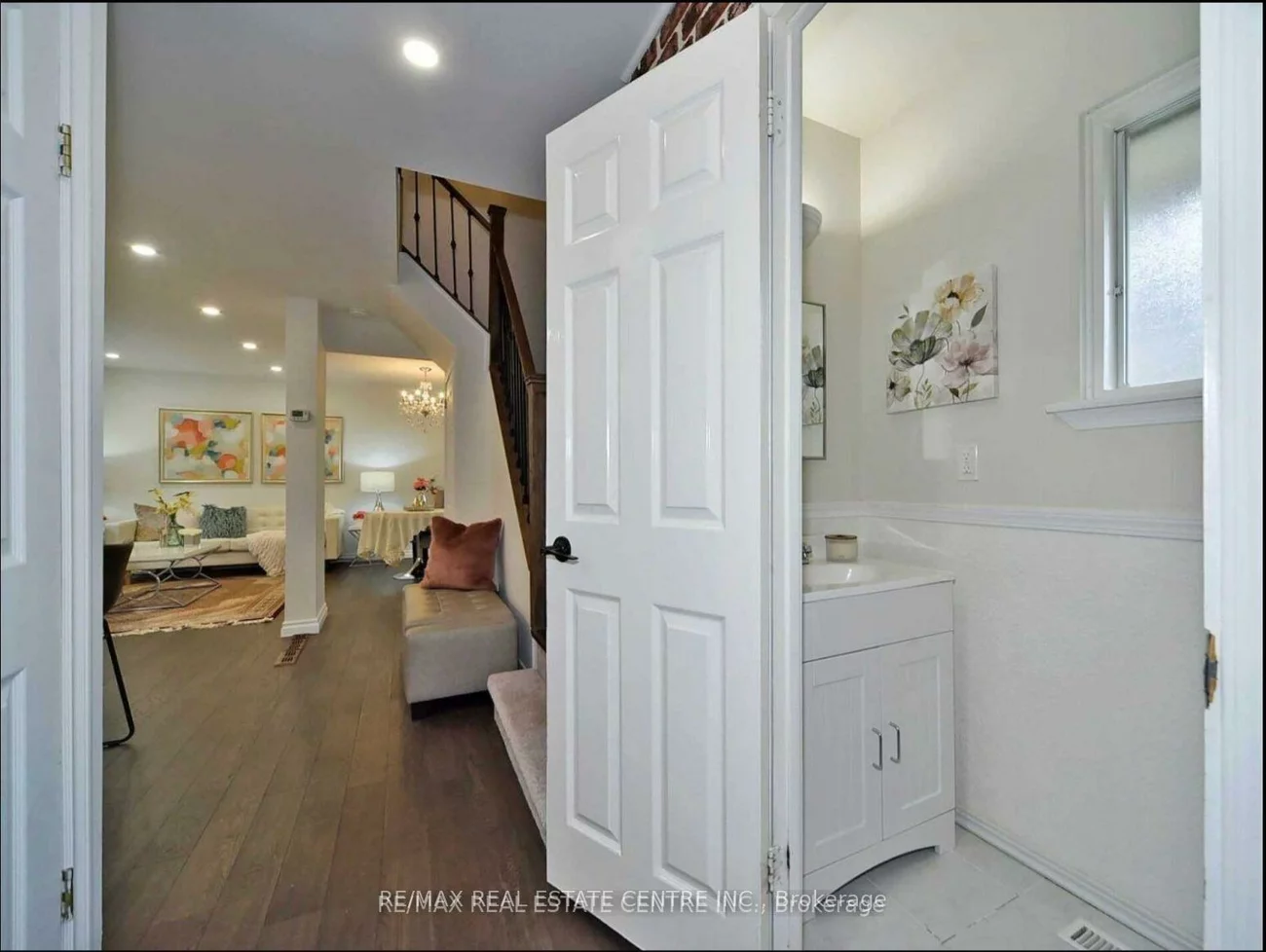 39, Mary St, City Centre, Barrie